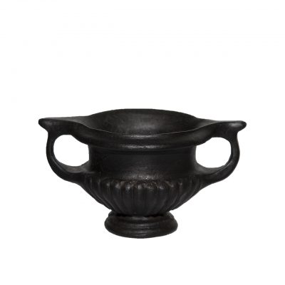 Црнофирнизиран кантарос